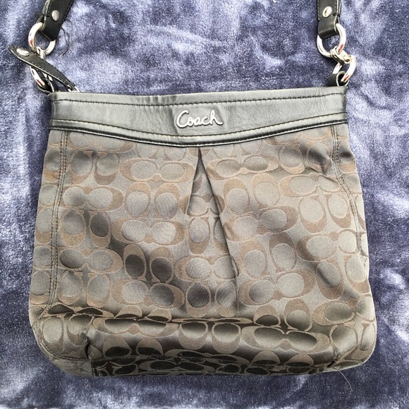 Coach Handbags - Black Coach Medium Shoulder Bag